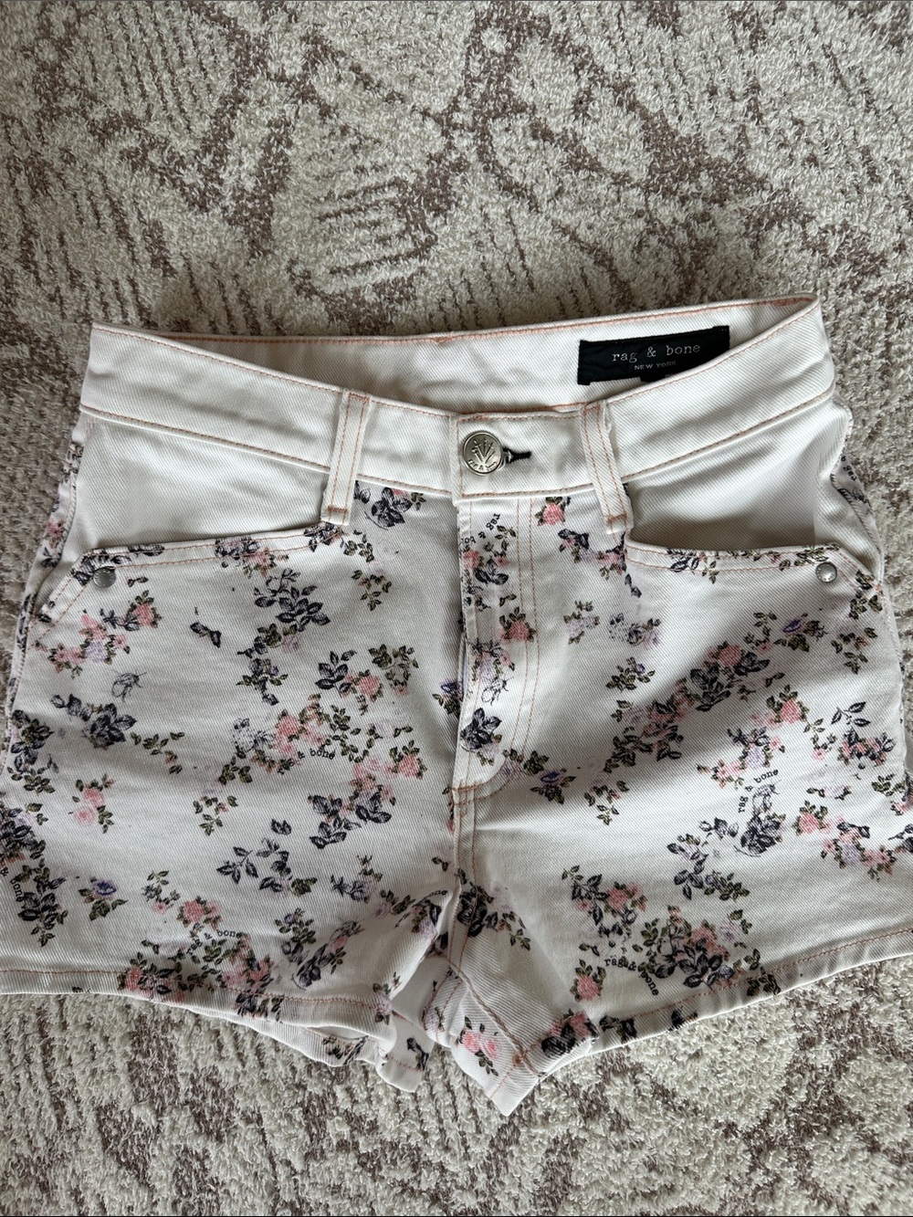 Rag & Bone Floral White Denim Shorts Size 25 (Like New) Snap Side Detail